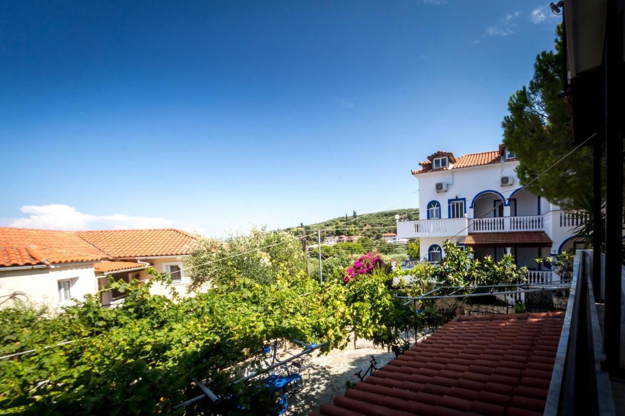 Velendzas Holidays Alykanas  Exterior foto